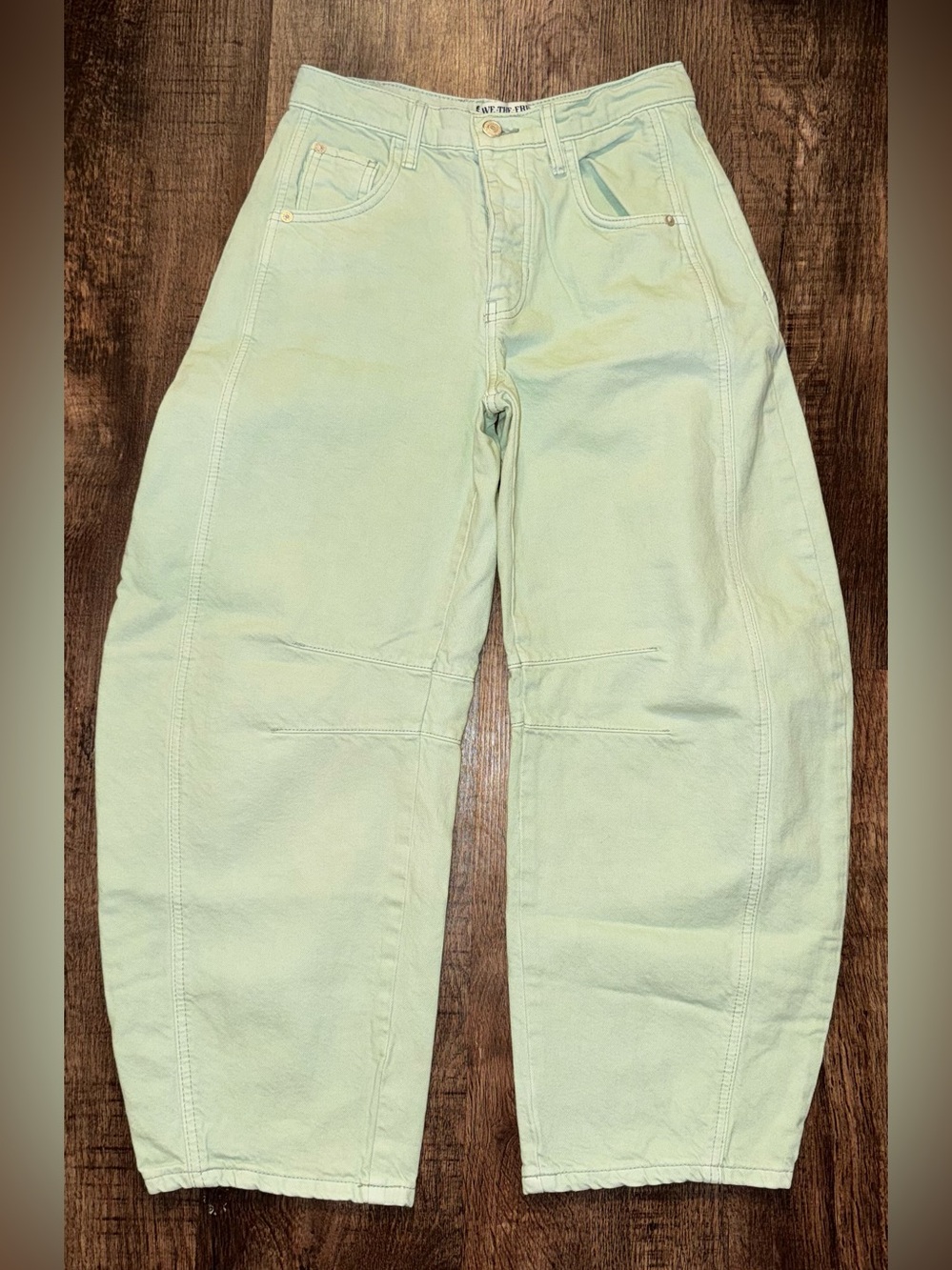 We The Free Good Luck Barrel Jeans EUC
